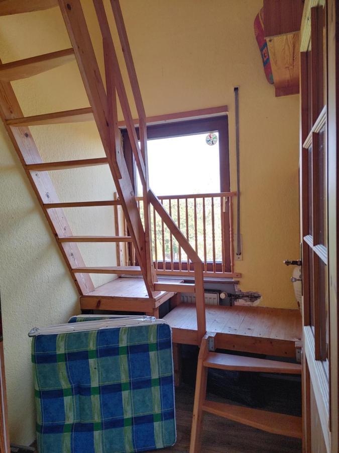 Ferienwohnung Mit Aussicht Saarbrucken Bagian luar foto